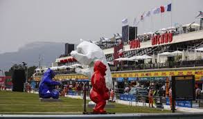 Max verstappen se llevó su 13ª victoria en la fórmula 1 en un gp de francia que estuvo marcado por la sensacional jugada estratégica de red bull. Xejal2mochankm