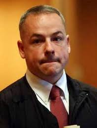 JUDGE MAY DISMISS CASE AGAINST COP WHO KILLED AIYANA JONES, 7, AFTER  CHILD'S FATHER IS TRIED