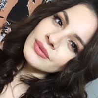 Dianne Robles's Instagram, Twitter & Facebook