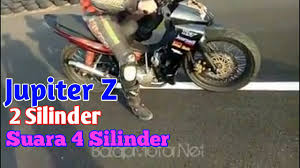 Salah satu motor bebek yang melegenda di indonesia adalah yamaha jupiter z. Jupiter Z Modif Jadi 2silinder Suara Mirip Moge Sangar Nih Sob Rudy Soul Blog