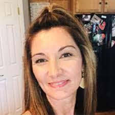 Shana Hendricks's Instagram, Twitter & Facebook