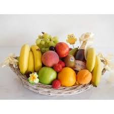 Giftbaskets Of Strawberries Delivery Brussels Belgium 10 Years Gift Baskets Fresh Fruit Fruit