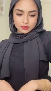 Sweet Moments, Big Smiles