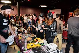 On va commencer à tailler. Le Vide Grenier Du Geek 2021 Potentiellement Annule A Charleville Mezieres