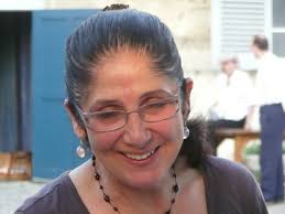 Nascido em passos, ainda criança se mudou para são paulo com sua família. Juliana Carneiro Da Cunha Wikipedia
