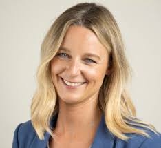 Susannah Jarvis's Instagram, Twitter & Facebook