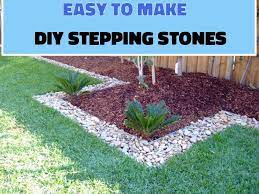 5 Ways To Make Diy Stepping Stones Molds Landscaping With Rocks Flower Bed Edging Garden Flower Beds