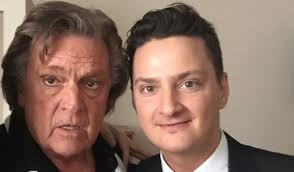 Cum arată fiul cel mic al lui Florin Piersic. Daniel vine în premieră la tv