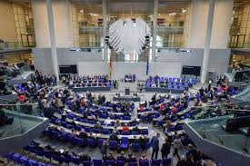 Der streit über eine wahlrechtsreform zur begrenzung der abgeordnetenzahl bei künftigen bundestagswahlen hat am freitag, 3. Abstimmung Bundestag Wirtschaft Tv