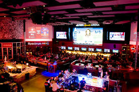 Get Your Ticket For Winterfest Live To Enjoy More 150 Craft Beers Live Music And More At Xfinity Live Saturday January 17