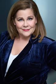 Louie" Looking for Liz/Lilly Changes (TV Episode 2012)