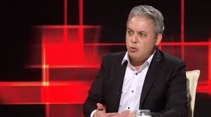 الهارب أحد الرموز التى تعتمد عليهم الجماعة الإرهابية لبث الأكاذيب ضد الدولة. 145 Ø¥Ø®ÙˆØ§Ù†ÙŠØ§ Ø¹Ù„Ù‰ Ù‚Ø§Ø¦Ù…Ø© Ø§Ù„Ø¥Ø±Ù‡Ø§Ø¨ Ø£Ø¨Ø±Ø²Ù‡Ù… Ù…Ø¹ØªØ² Ù…Ø·Ø± ÙˆÙ…Ø­Ù…Ø¯ Ù†Ø§ØµØ±