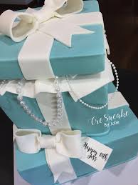 So whether you're looking for kids birthday cakes or just want to jazz up your usual cake decorating. Tiffany Co Birthday Cake Tiffany Birthday 18th Birthday Cake Winter Girl Baby Shower