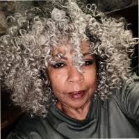 Robin Snowden's Instagram, Twitter & Facebook