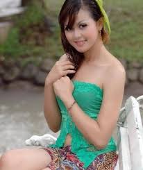 Cewek cantik dienakin tukang ac. Majalah Pria Twitterren Model Cantik Indonesia Dalam Pakaian Gadis Desa Eksotis Https T Co Viqyqutowx Https T Co T1jxfvfflj