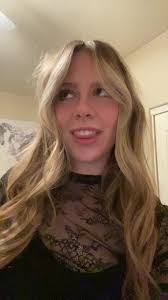 Anna Jankowski's Instagram, Twitter & Facebook