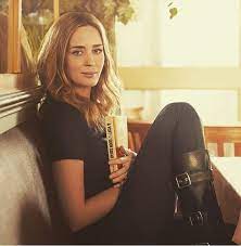 Emily blunt instagram emily blunt mary poppins blunt hair red valentino dress heavy dresses crush pics john krasinski press tour jennifer connelly. Emily Blunt Courtesy Of Instagram User Emily Blunt British Celebrities Emily Blunt Hottest Photos