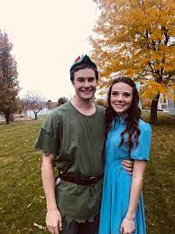 Walt disney's film adaptation of peter pan brought the darlings and the rest of the book's characters to life. Couple Halloween Costume Ideas The Diy Lighthouse
