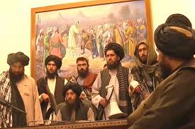 Taliban commanders say they've taken control of the presidential palace in kabul, shortly after president ashraf ghani left afghanistan. 2eixqfen7wr06m