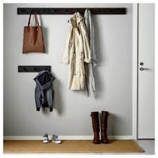 تعليق على الحائط في الردهة 87 صورة أبيض وأسود للملابس في الممر اختر الطراز الأصلي مع رف على الحائط