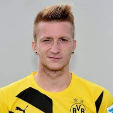However, this renowned football player has rocked a faux hawk and a textured slick back in the past. The Best Marco Reus Haircuts Hairstyles 2021 Update