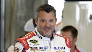 Tony stewart is an american stock car racing driver who retired from nascar in 2016. Tony Stewart Gets Engaged On Thanksgiving