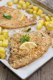 Pesce Spada Gratinato Con Patate E Limone Secondo Piatto Cotto Al Forno Ricette Idee Alimentari Cucinare Il Pesce