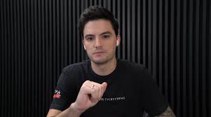 Iguá acumula polêmicas: da derrota judicial de Felipe Neto no Rio às tarifas abusivas em Paranaguá