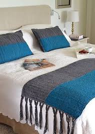 Piezas Telares Artisticos Tejido Telar Tejer En 2020 Pies De Cama Crochet Mantas Para Cama Pieceras De Cama