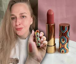 Iznenadio me ruž koji dolazi u najljepšem pakiranju koje sam ikada vidjela 