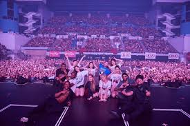 State monument & state secretariat building 11,6 км. Who S That Girl On Twitter Blackpink 2019 World Tour In Your Area With Kia Kuala Lumpur 3 Date 23 24 February 2019 City Kuala Lumpur Venue Malawati Indoor Stadium Shah Alam Https T Co E197yb5m7f