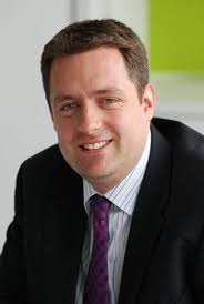 Simon Babes, Director, Colin Buchanan