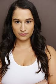 Michelle Macedo's Instagram, Twitter & Facebook