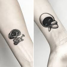 Tatuaje Pareja Wall E Y Eva Disenos De Tatuaje Para Parejas Tatuajes De Parejas Tatuajes