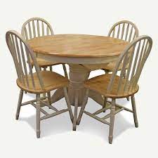 We have an excellent choice of extending tables including walnut and oak extending tables and extendable tables in different shapes too such as the ever popular round extending dining. Cotswold Extending Table 4 Chairs