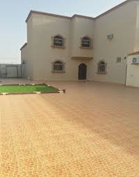 فله دور وشقتين للبيع بحائل القاعد House Styles Mansions Life