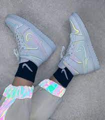 Retrouvez des chaussures air jordan pour femme en ligne. Chaussure Jordan Fille