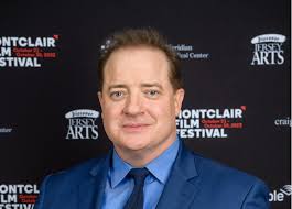 Kto je Brendan Fraser? Aktuálny držiteľ Oscara bol kedysi miláčikom  Hollywoodu, ten sa mu však obrátil chrbtom!