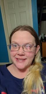 I'm looking for someone who can color and style my hair and it actually  look like what I asked for. I had it done about 8 weeks ago and it was  awful.