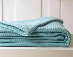 couverture nid d abeilles legere nid d abeille couverture parure de lit