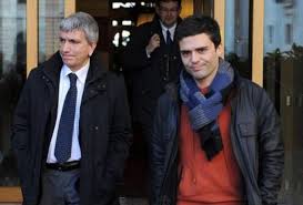 Si tratta di un movimento. Battezzato Il Figlio Di Nichi Vendola Avuto Grazie All Utero In Affitto Famiglia Cristiana
