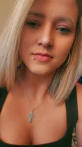 Maggie Waldron's Instagram, Twitter & Facebook