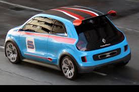 Scoop New Renault Twinfun Concept Looks Like A Modern Day 5 Turbo W Videos Autos Renault 5 Schone Autos