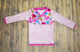 Unser leseknochen lässt sich ganz einfach nähen. Kleidung Nahen Mit Der Overlock Teil 3 Kinderkleidung Kreativlabor Berlin