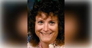 Search Linda Goss Obituaries and Funeral Services