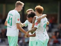 Tahith chong, 21, aus niederlande birmingham city, seit 2021 rechtsaußen marktwert: Tahith Chong Trifft Bei Werder Bremen Sieg Gegen Groningen