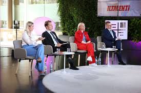 Arkipyhät pois ja lisää työaikaa? Tässä ovat kaikkien puolueiden kannat – Yksi erottuu joukosta