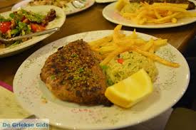 Want het tussen griekenland, albanië, bulgarije, kosovo en servië gelegen land kan terugkijken op een lange en bewogen geschiedenis. Foto S Van Eten En Drinken In Griekenland