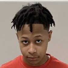 Louie Manochio (@LouieManochio)