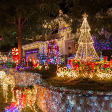 12 Wonderful Experiences In Southern California During The Holidays In 2020 Holiday Holiday Experience California